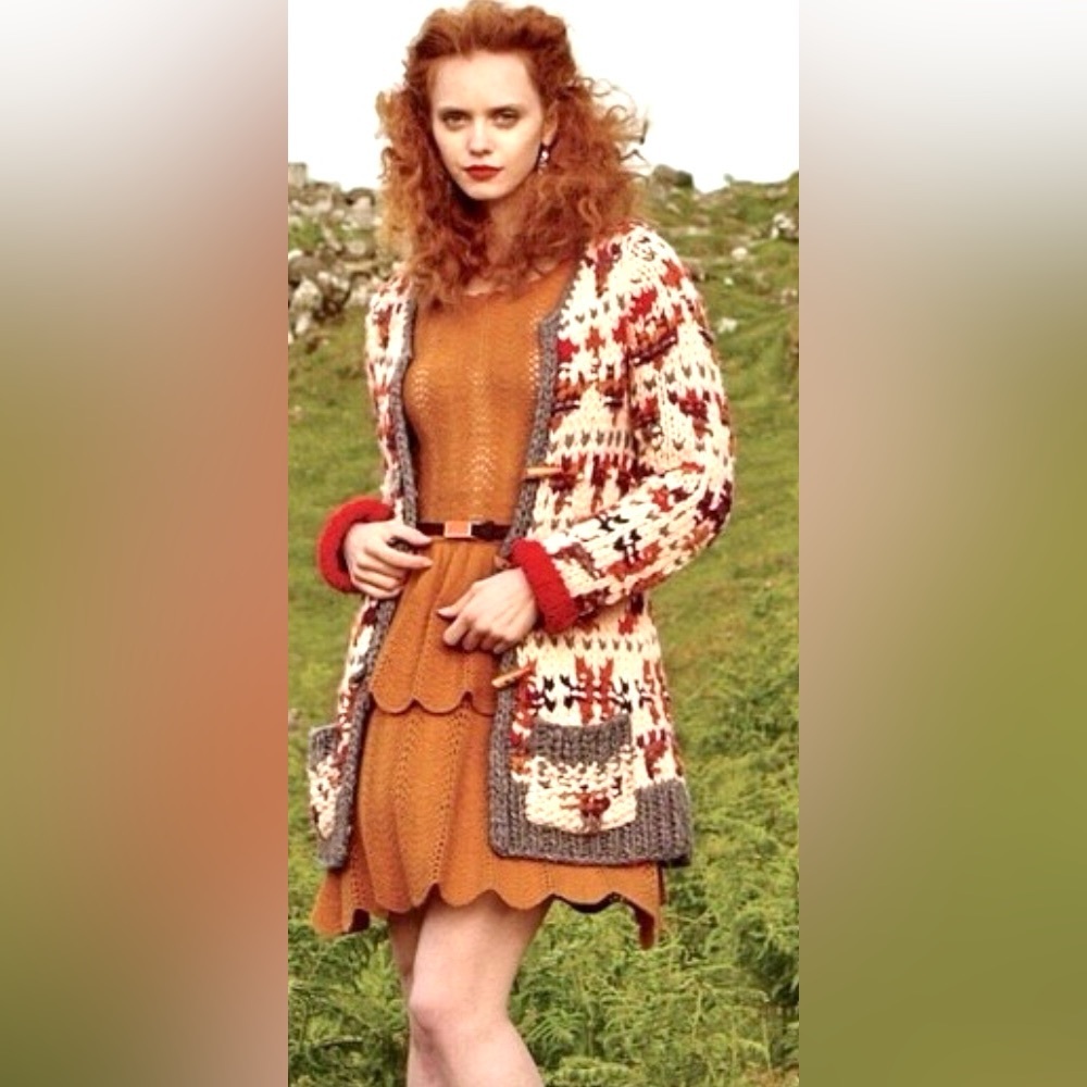Anthropologie Cream and Red Patterned Cardigan - Picture 3 of 9
